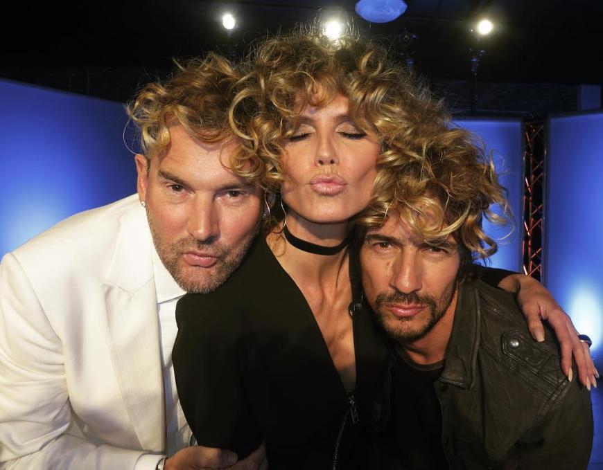 Heidi Klum, Thomas Hayo und Michael Michalsky sind sich einig, dass Kandidatin Julia die schwächste Leistung der Woche gezeigt hat.