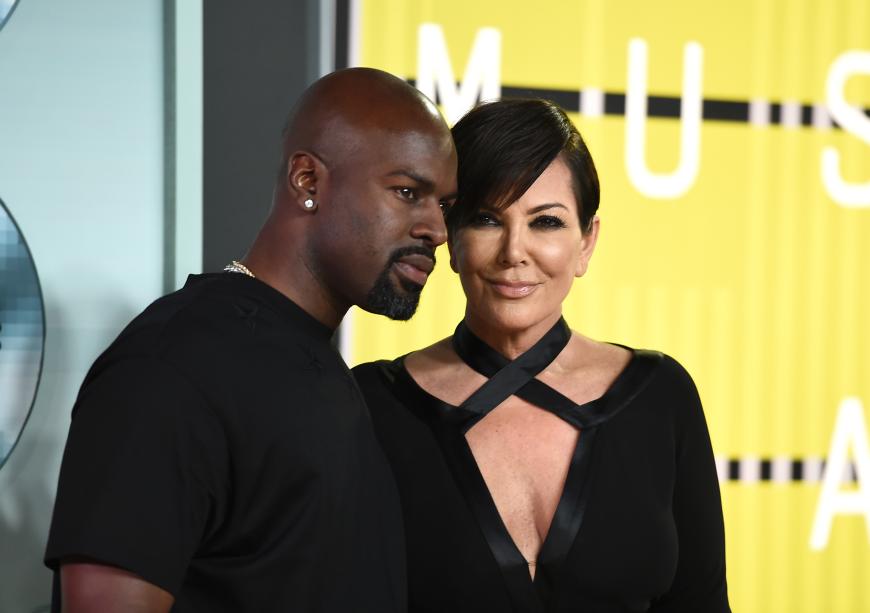 Kris Jenner begann im Jahr 2014 Corey Gamble zu daten, nachdem ihre Ehe mit Caitlyn Jenner in die Brüche gegangen war.