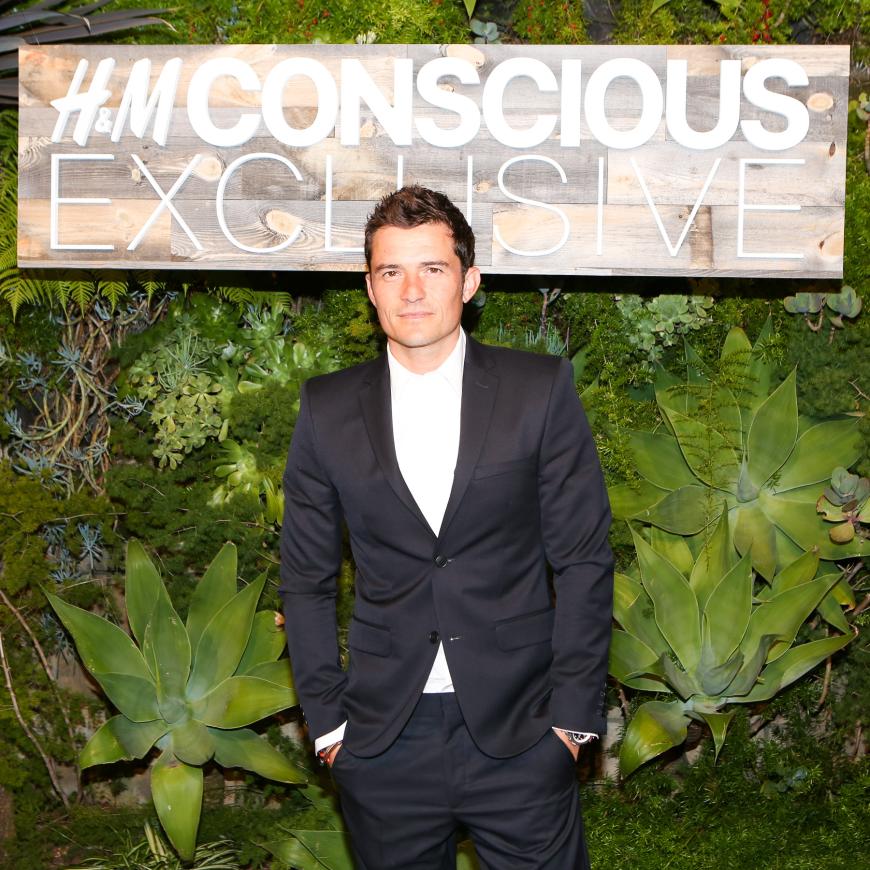 Auch Orlando Bloom, 40, ließ sich da Dinner von H&M gestern Abend in L.A. nicht entgehen, natürlich trug auch der Megastar die nachhaltige Mode des schwedischen Großkonzerns.