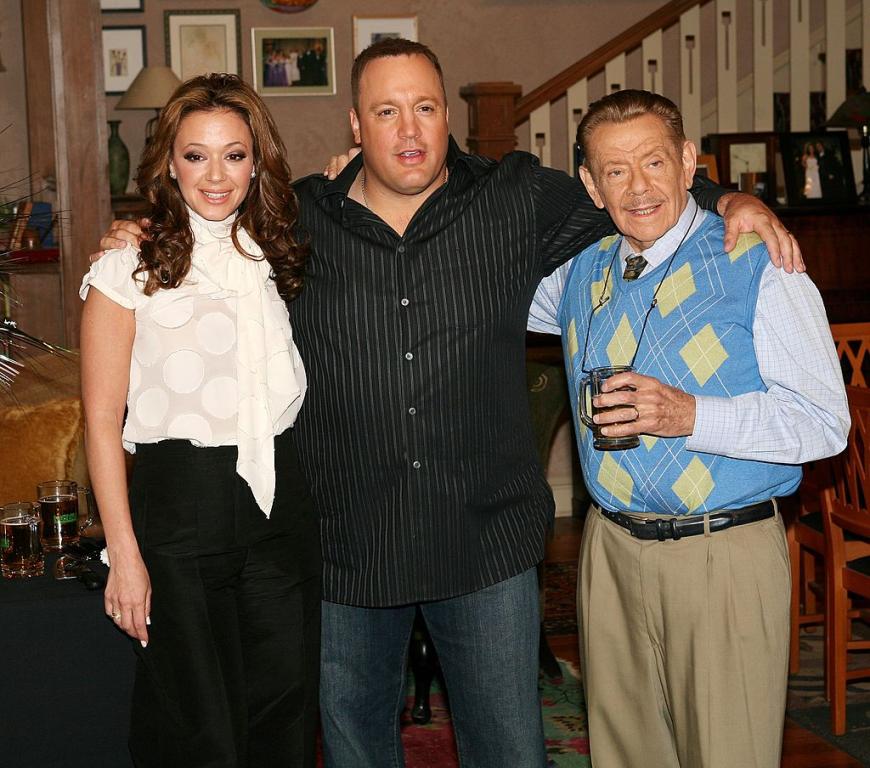 Leah Remini und Kevin James wurden mit „King of Queens“ zu Zuschauerlieblingen.
