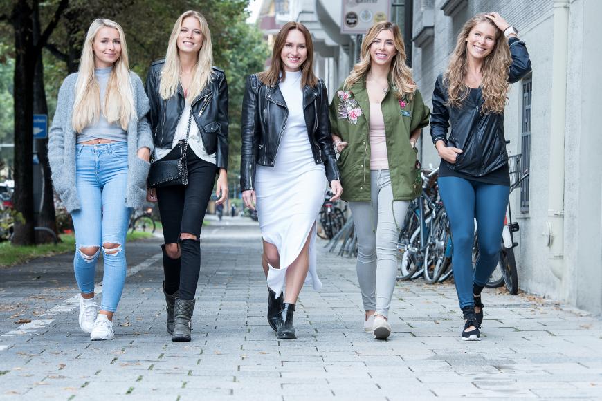 Das sind die fünf erfolgreichen MJUNIK-Bloggerinnen von links nach rechts: Sophia, Filiz, Lina (die Ende März leider die Serie verlässt), Luisa und Roxi.