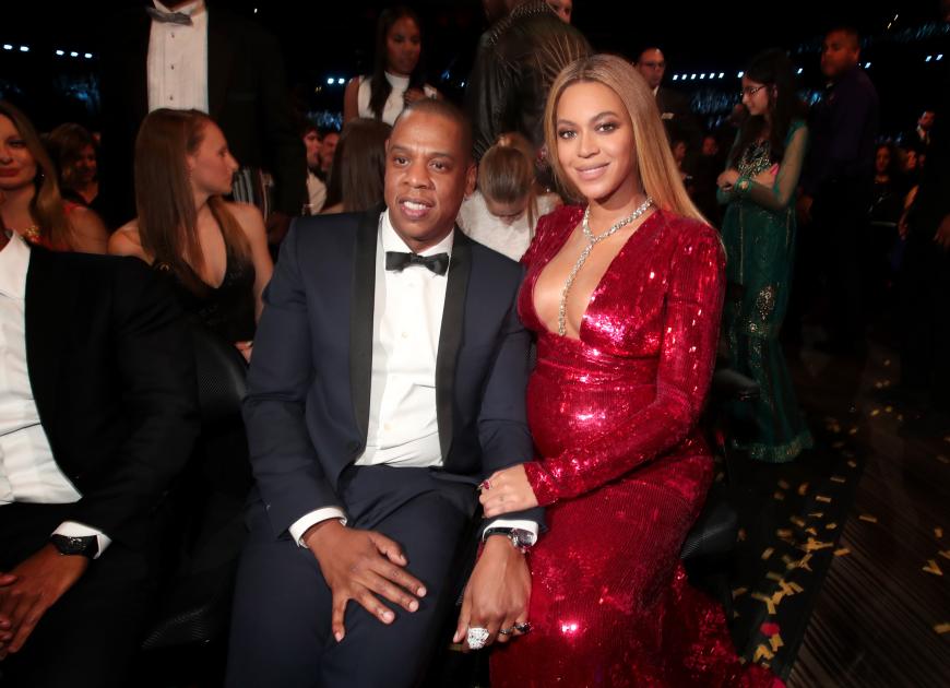 Er wächst und wächst... Beyoncé zeigt ihren Babybauch