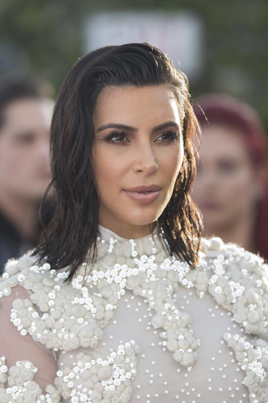 Riskante OP: Kim Kardashian ließ sich in der Hoffnung, wieder schwanger werden zu können, operieren.