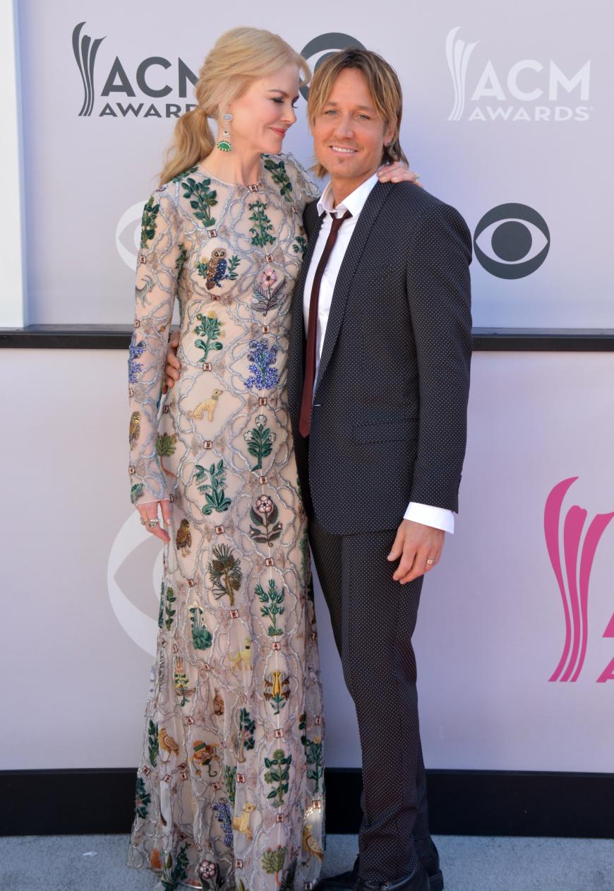 Nicole Kidman und Keith Urban verliebt bei den Academy of Country Music Awards.