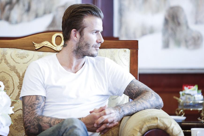 Dabei zieren schon zahlreiche Tattoos David Beckhams Body. Doch genug Platz scheint er für ein Weiteres dennoch zu haben.