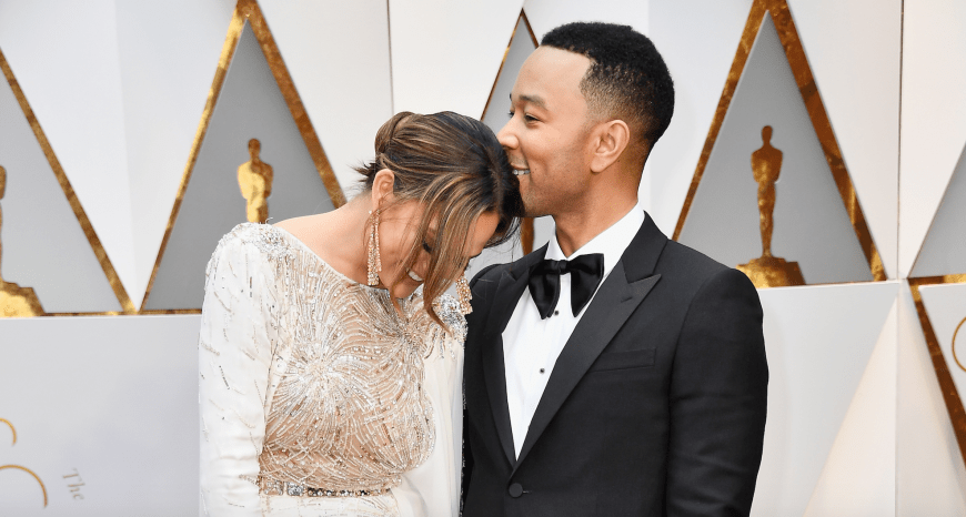 Chrissy Teigen und John Legend wirken immer, wie frisch verleibt!