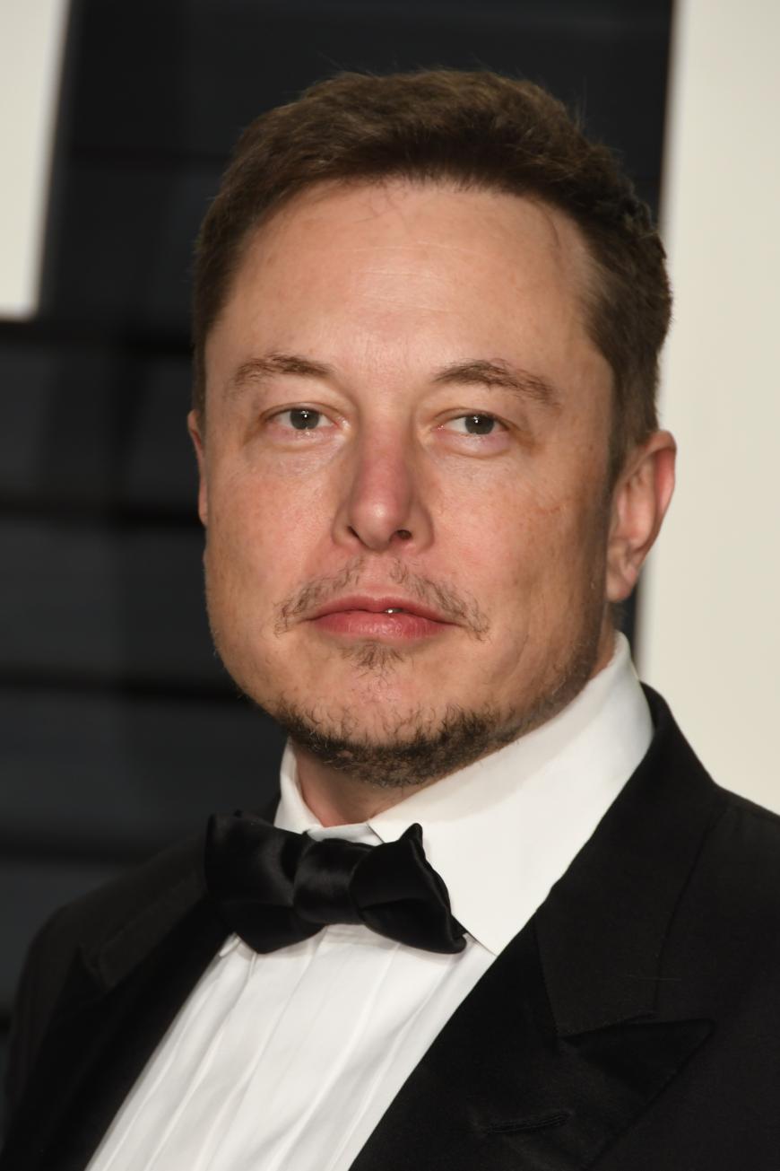 Die Schauspielerin soll bereits die Hochzeit mit Freund Elon Musk planen.