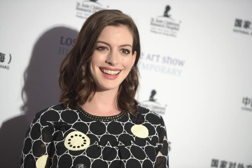 Anne Hathaway gesteht ihre Vorliebe für Joints