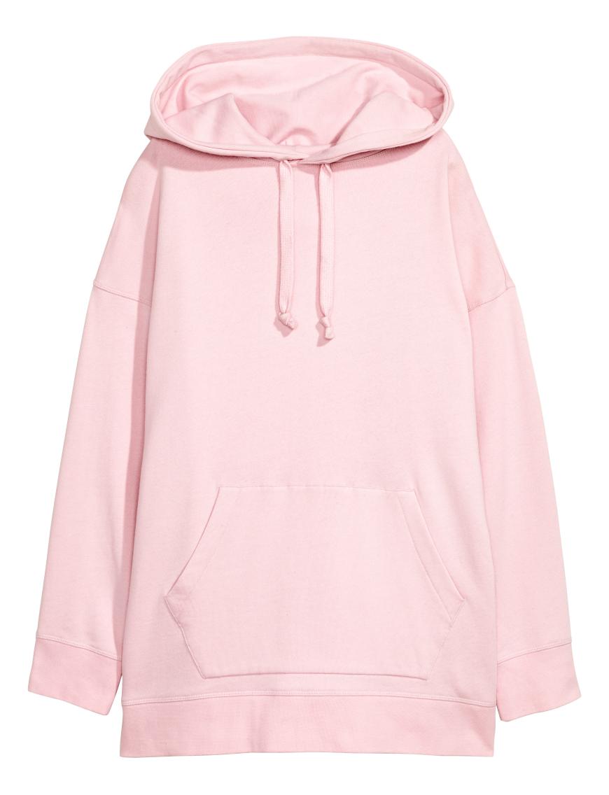 Steht auf unserer Wishlist GANZ weit oben, der rosa Hoodie von Zara Larsso x H&M für ca. 40€!