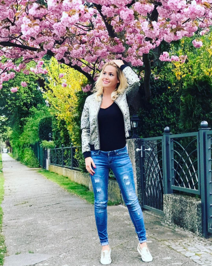 Erneuter Nachwuchs im Hause Heger - Angelina ließ jetzt die Baby-Bombe im Netz platzen.