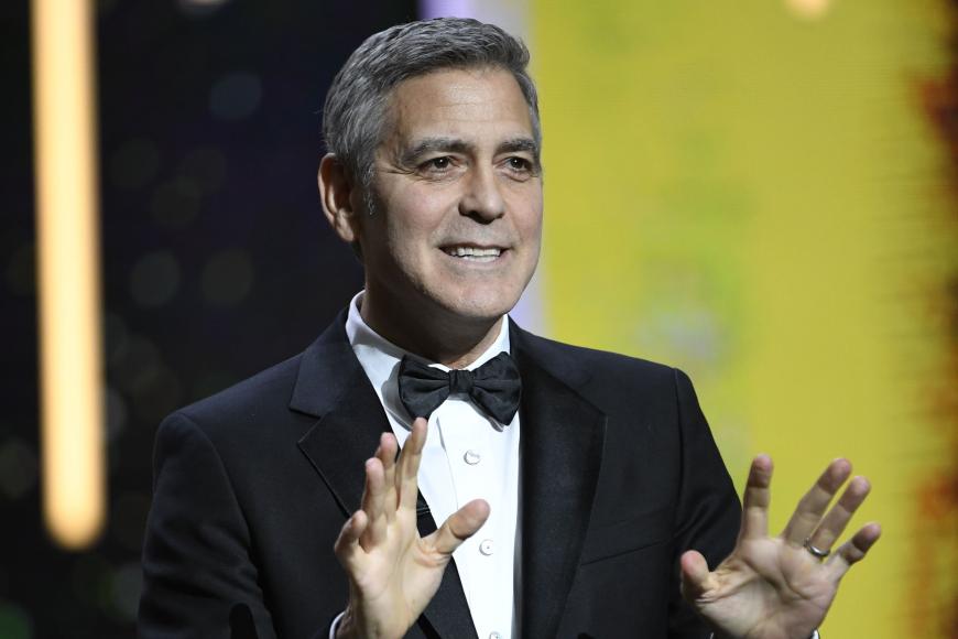 George Clooney wird zum ersten Mal Papa und dann auch noch von Zwillingen. Das erfordert dann doch ein wenig Vorbereitung, oder?