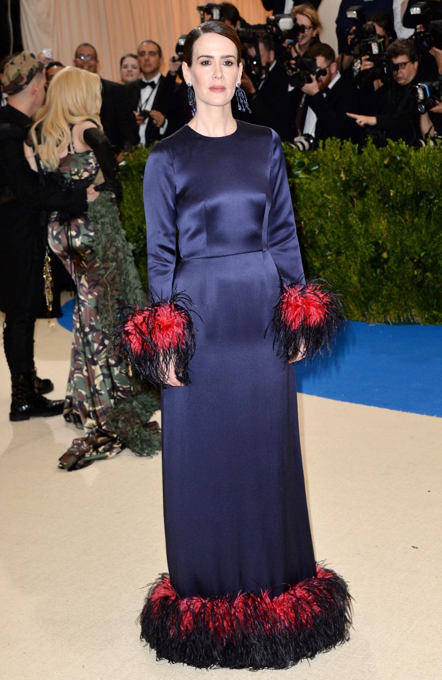 Schauspielerin Sarah Paulson, 42, in Prada.