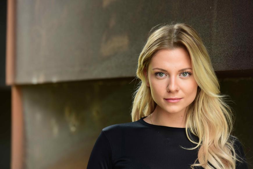 Die schöne GZSZ-Schauspielerin Valentina Pahde engagiert sich gerne für den guten Zweck.