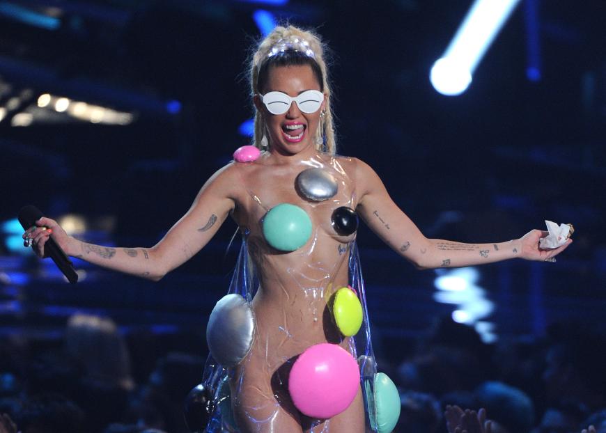 Für Liam krempelte Miley Cyrus ihr Leben völlig um: Schluss mit Halbnackt-Auftritten, Drogen und Alkohol!