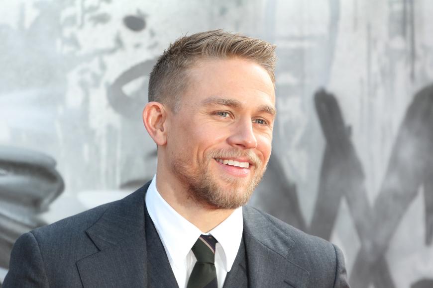 Charlie Hunnam auf der Premiere seines aktuellen Films "King Arthur: Legend of the Sword". 