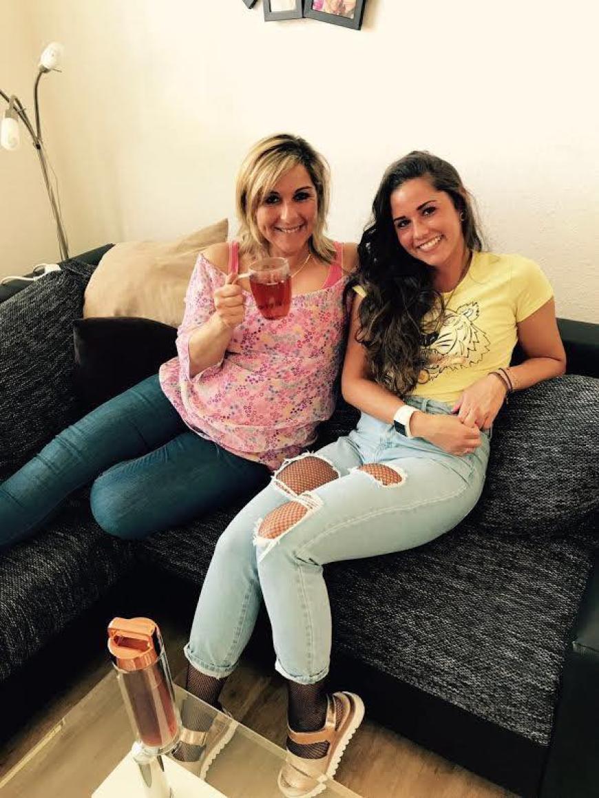 Werbung im Muttertags-Post? Kein Problem für Sarah Lombardi! Sie schlägt einfach zwei Fliegen mit einer Klappe...
