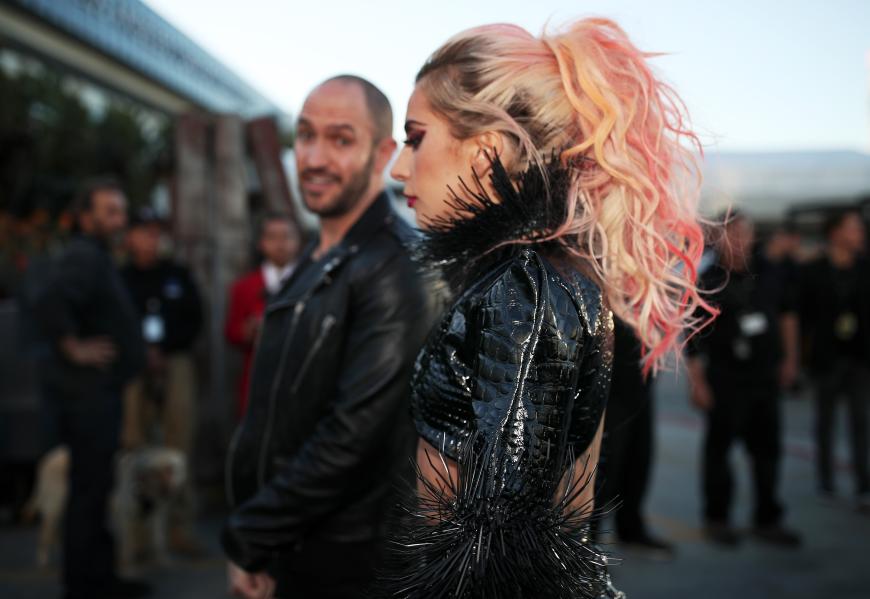 In einem berührenden Post auf Instagram verabschiedet sich Lady Gaga von ihrer verstorbenen Freundin.