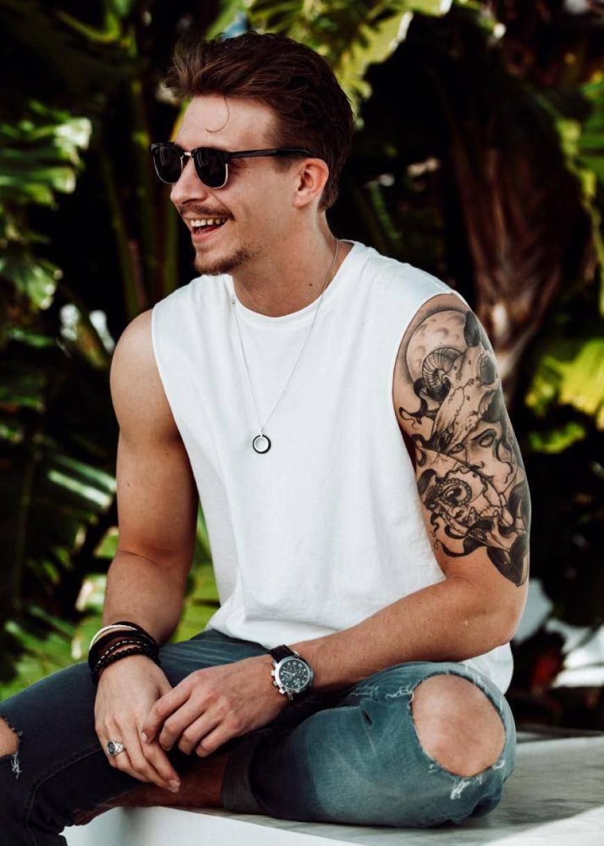 Alles nur PR? Der Drummer der Band