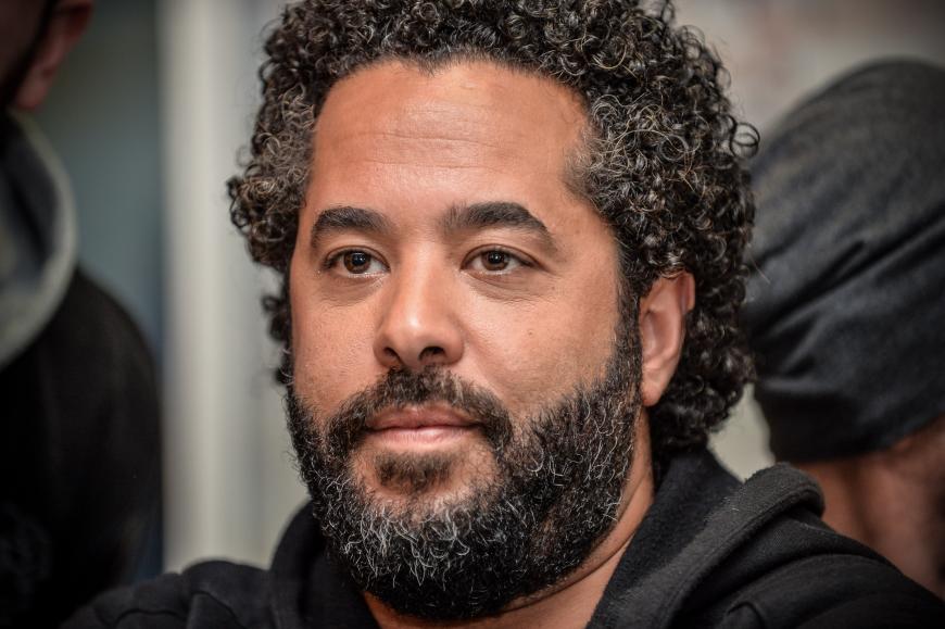 Adel Tawil: Der "Ich & Ich"-Sänger erlitt lebensbedrohliche Verletzungen bei einem Badeunfall. 