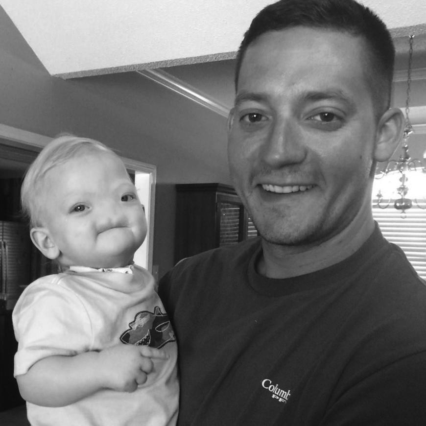 "Es wird sehr lange wehtun" - Jeremy Finch verkündete jetzt mit einer emotionalen Nachricht den Tod seines Sohnes Eli, der am Samstag, 3. Juni, verstorben war.