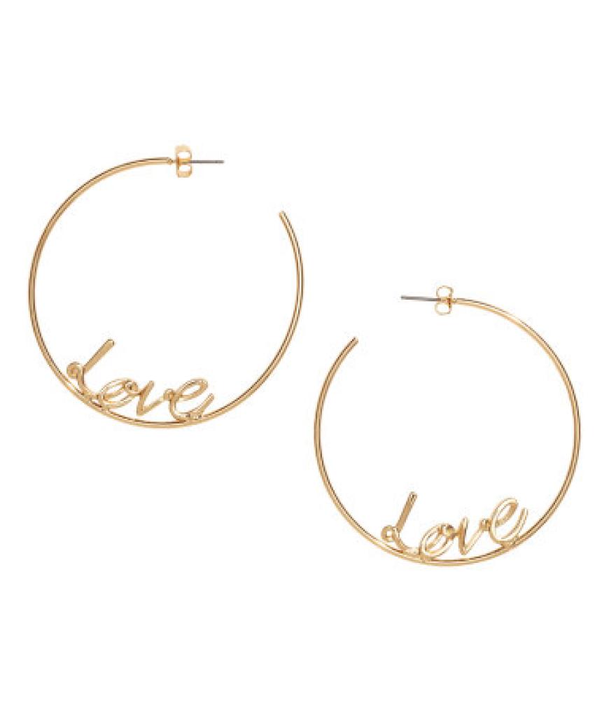 Love is in the air – im Sommer ganz besonders! Diese Creolen haben uns überzeugt, auch weil sie nur noch 5€ statt 7€ bei H&M kosten!