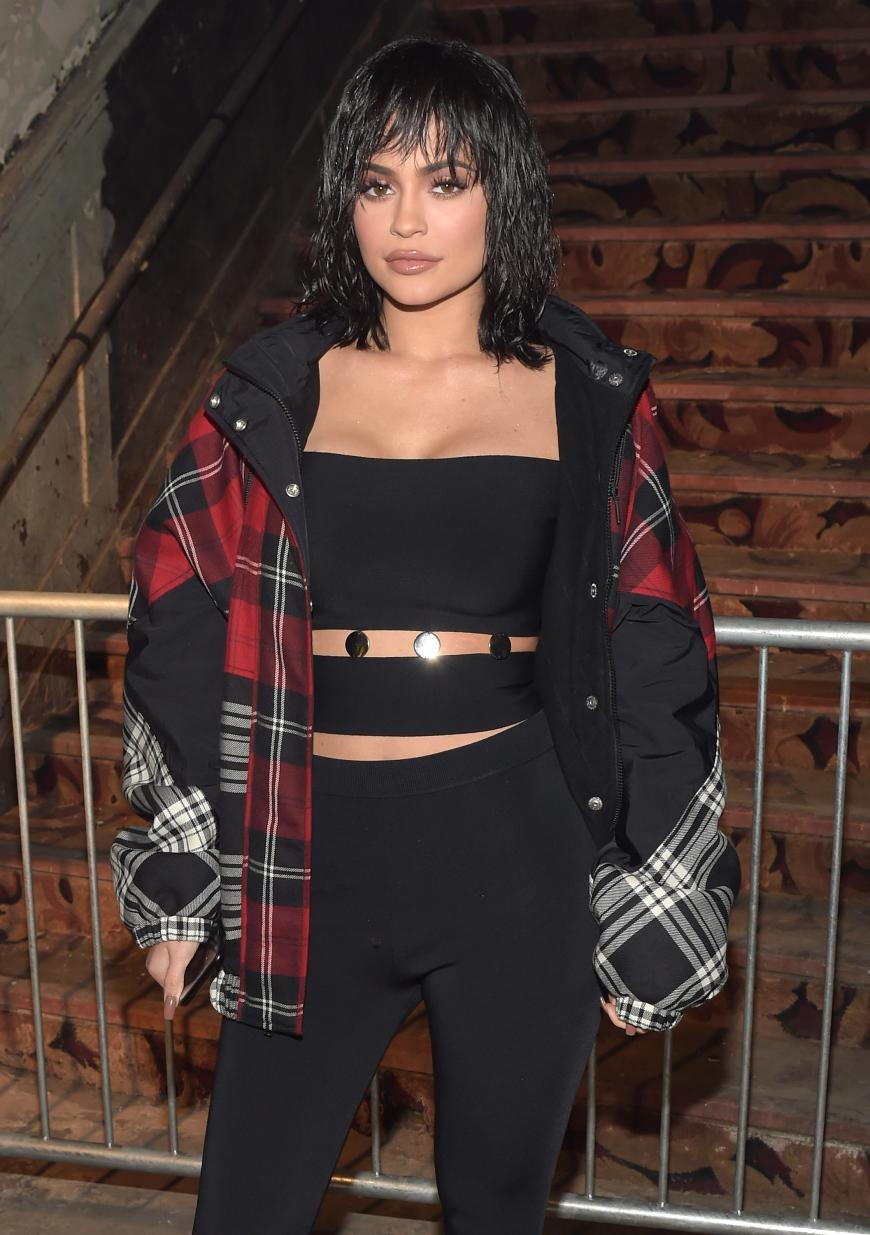 2017 sind die Lippen von Kylie Jenner um einiges voller...