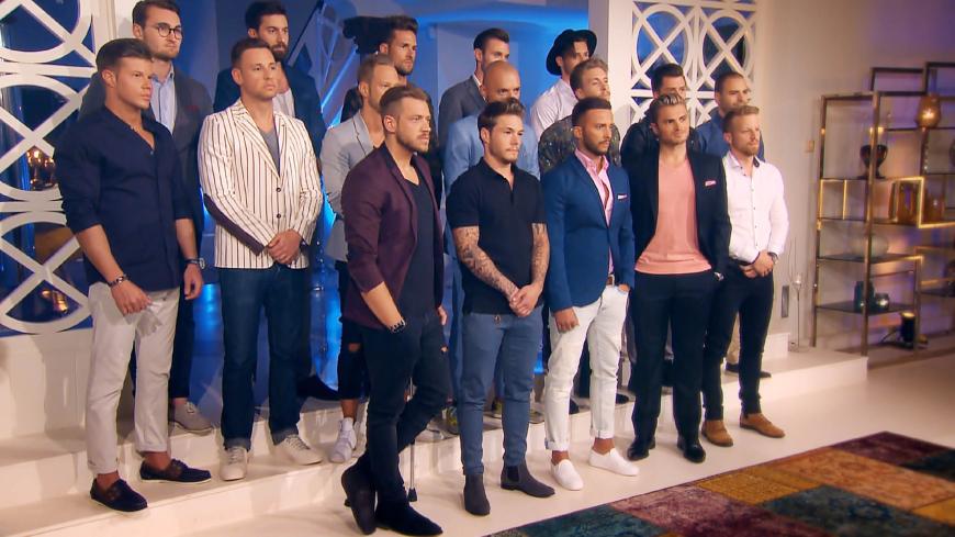 In der zweiten Nacht der Rosen schickt Jessica drei der Männer nach Hause: Jens, Michael und Martin mussten gehen.