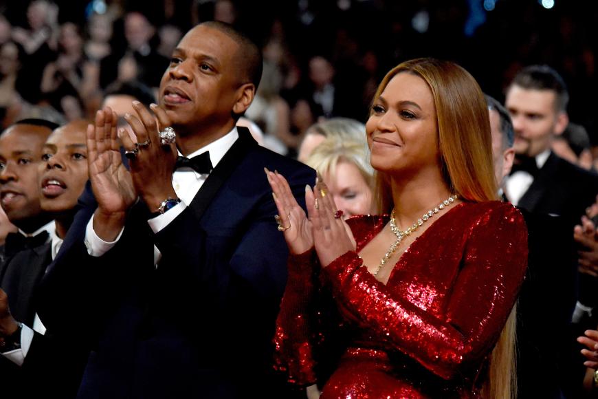 Beyoncé und Ehemann Jay-Z bekamen am 13. Juni ihre Zwillinge. Jetzt will ein Insider die Namen der beiden erfahren haben.