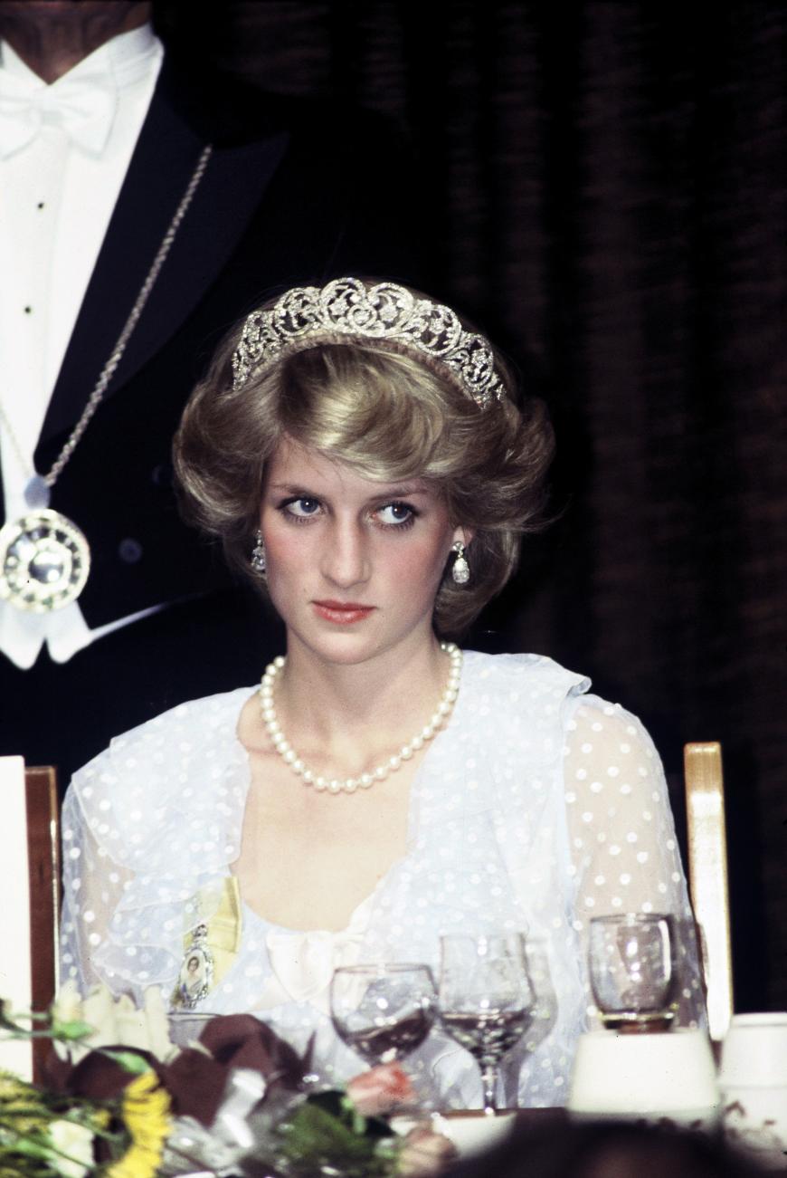 Laut neuesten Enthüllungen war Prinzessin Diana krankhaft eifersüchtig auf Herzogin Camilla.