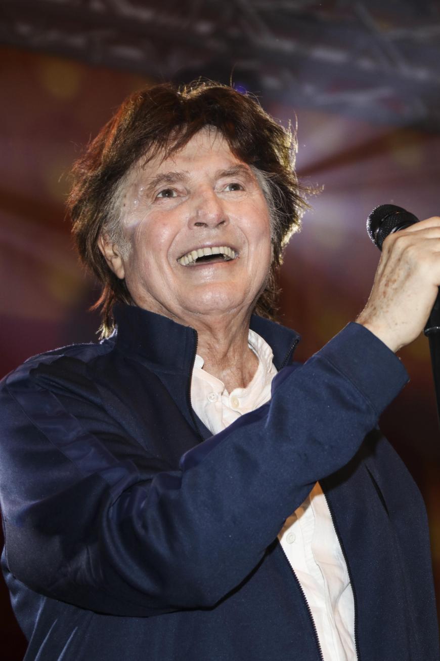 Schlagersänger Chris Roberts ist tot. Er ist im Alter von 73 Jahren gestorben.