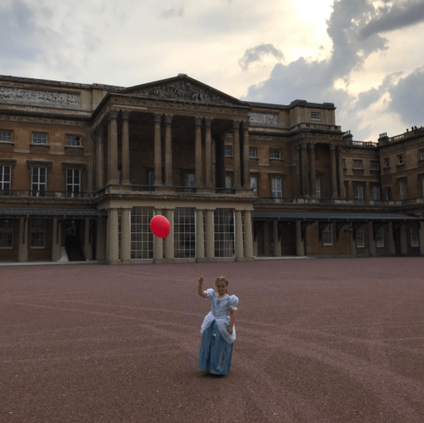 Harper Beckham kam am 10. Juli 2011 zur Welt. Die einzige Tochter der Beckhams hat drei ältere Brüder: Brooklyn (18), Romeo (14) und Cruz (12).