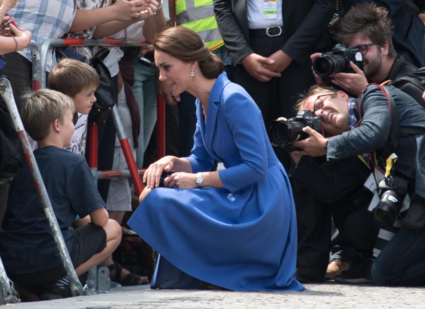 Auch die kleinen Anhänger werden von der royalen Stilikone Kate bedacht.