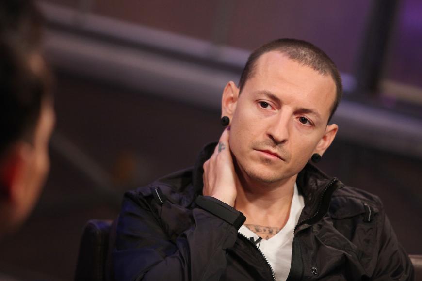Chester Bennington litt seit Jahren an schweren Depressionen, weil er in seiner Kindheit sexuell missbraucht worden war.