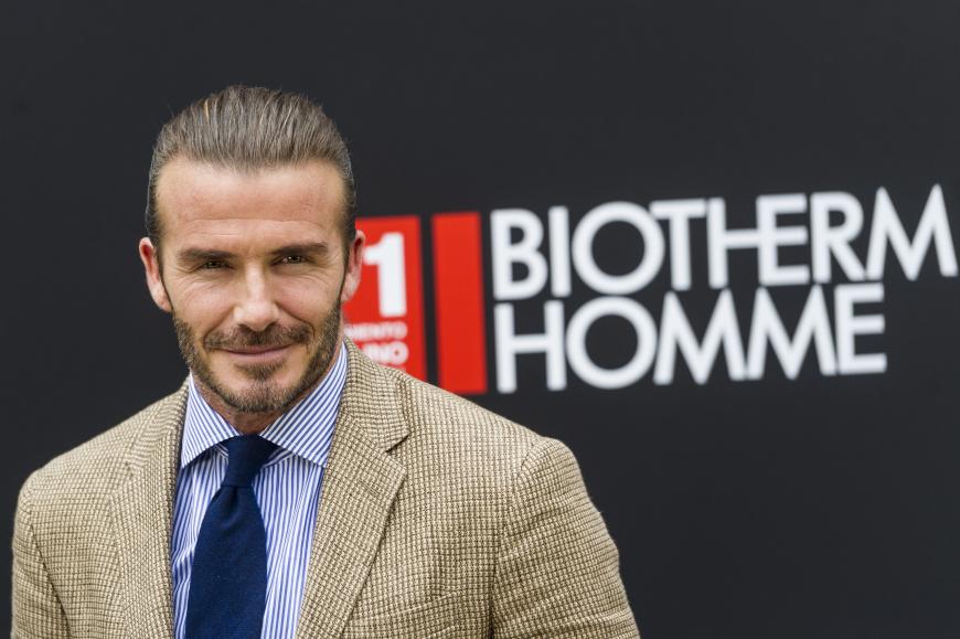 David Beckham: So macht er sich über seinen Sohn lustig - Bild 1
