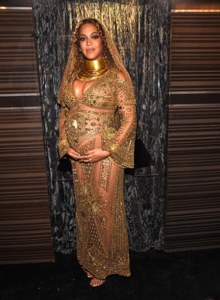 Vor etwa einem Monate brachte Beyoncé ihre Zwillinge zur Welt.