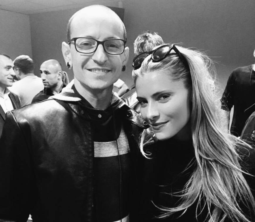Sein Selbstmord macht sie fertig: Chester Bennington erhängte sich letzte Woche. Er war ein guter Freund von Sophia.