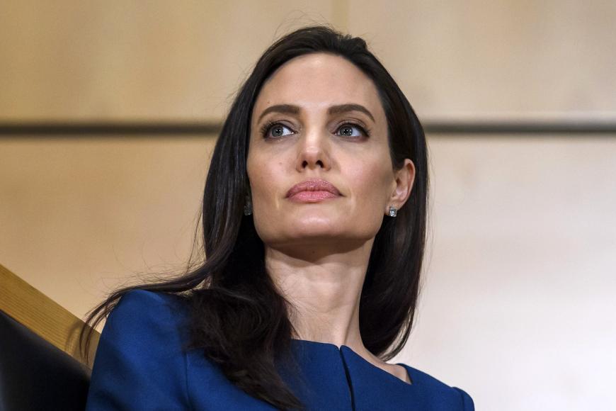 Nach einem Kinder-Casting muss Angelina Jolie sich scharfer Kritik stellen.