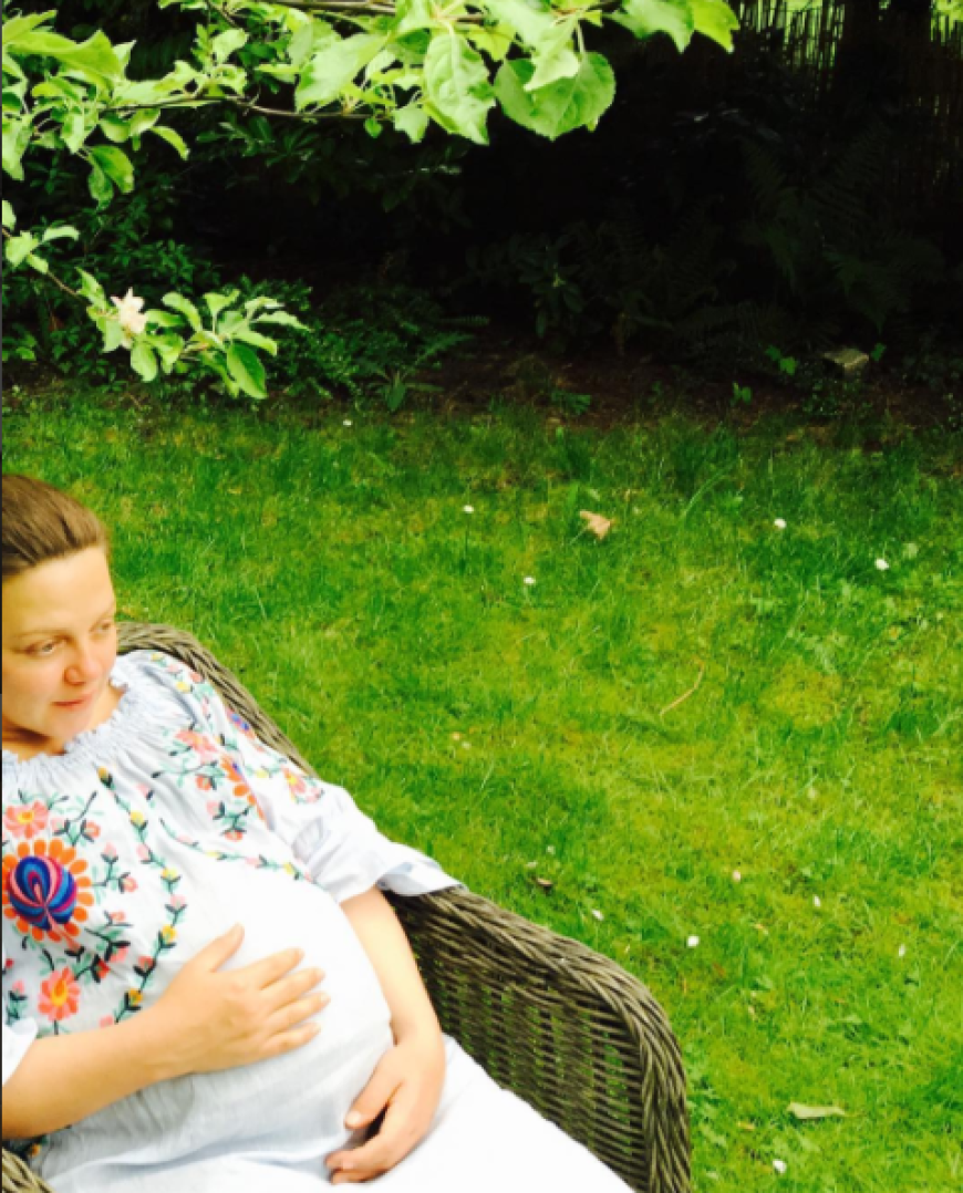So sieht sie nicht mehr aus: Annett Louisan kurz vor der Geburt mit Babybauch