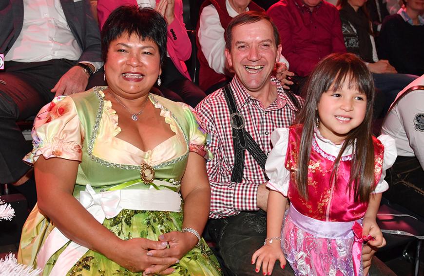 Perfekt wurde das gemeinsame Glück durch die Geburt von Tochter Jorafina.