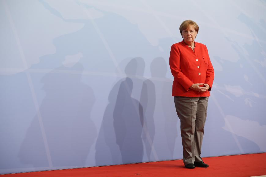 Einer aktuellen Umfrage zufolge sind die Menschen in Deutschland weniger zufrieden mit Angela Merkel.