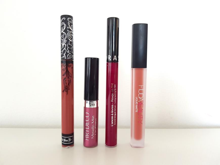 Diese Marken wurden getestet: Kat von D, Artdeco, Sephora und Huda Beauty.