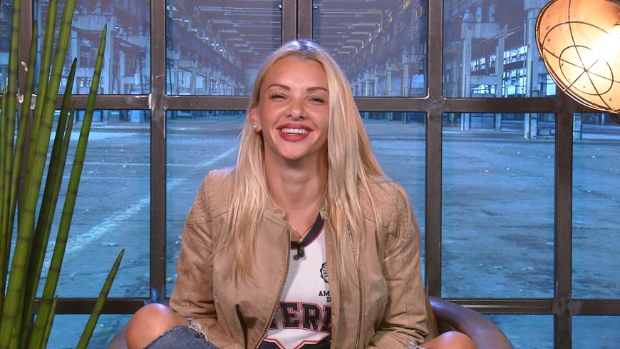Bei "Promi Big Brother" packt Evelyn Burdecki an Tag 11 über ihren Flirt mit Leonardo DiCaprio aus