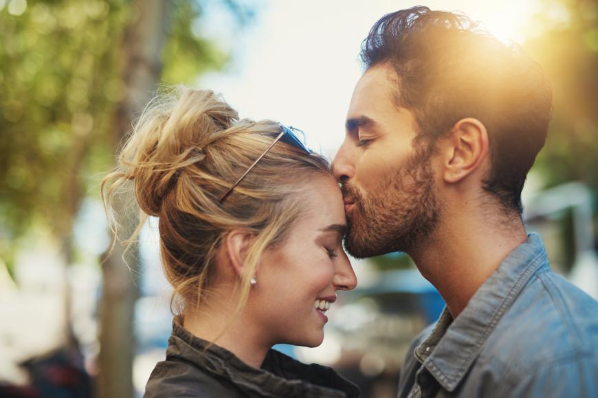 Love is in the air! Bist du einer der drei Beziehungstypen?
