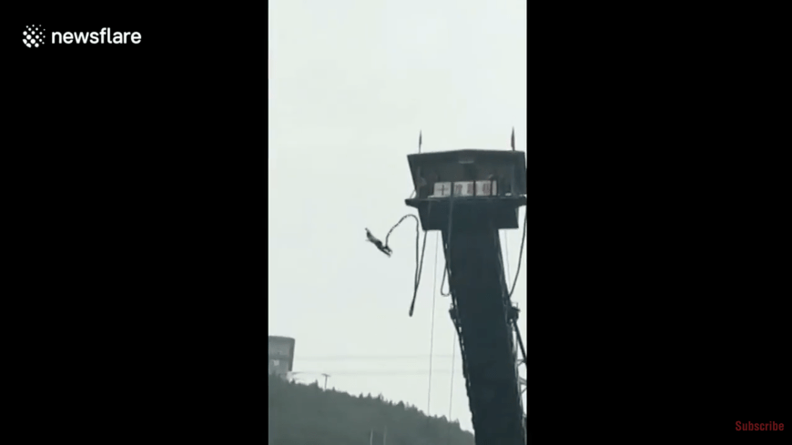 Ein 17-jähriges Mädchen aus China überlebt wie durch ein Wunder einen Unfall beim Bungee-Jumping. 
