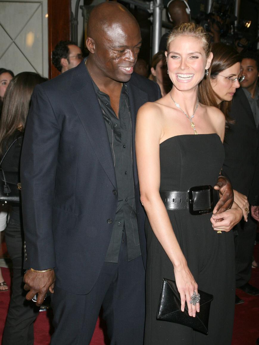 Von 2005 bis 2012 war Seal mit Heidi Klum verheiratet. Die beiden haben drei leibliche gemeinsame Kinder, Heidis Tochter Leni hat Seal adoptiert. Mittlerweile verstehen sich die beiden wieder blendend.