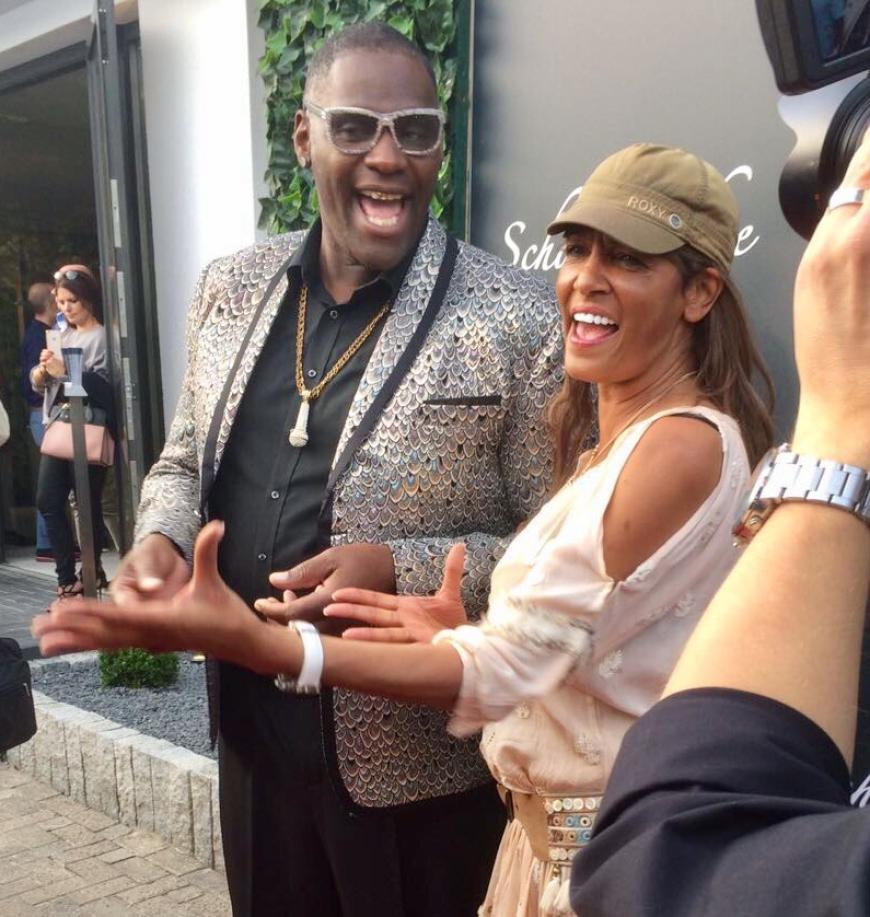 Die Bohlen-Ex bei ihrer schrägen Einlage mit „DSDS“-Gewinner Alphonso Williams.