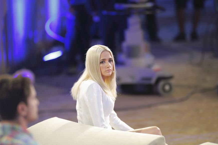 Dabei trifft es vor allem Sarah Knappik hart!