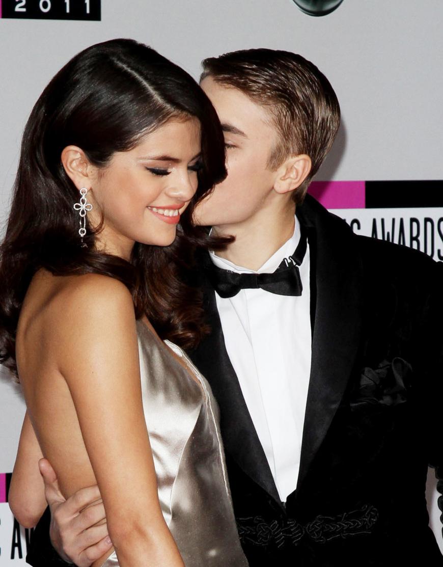 Im Jahr 2011 machten Selena Gomez und Justin Bieber ihre Liebe offiziell.