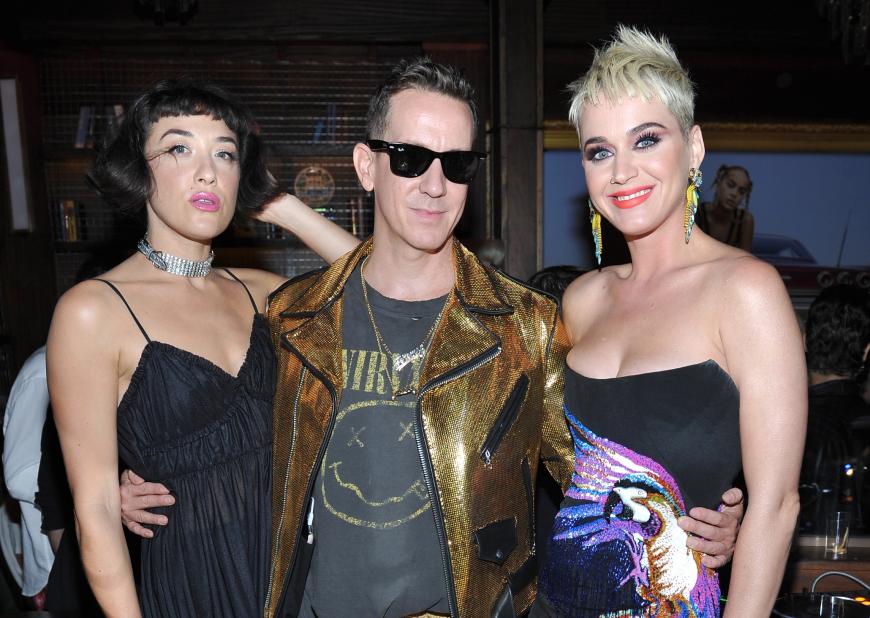 Ob Katy Perry tatsächlich in anderen Umständen ist? Wir werden es bald erfahren, denn ewig kann sie es nicht verheimlichen.