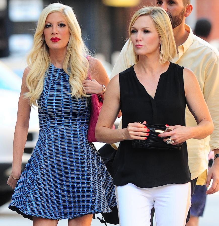2014 war Jennie Garth (r.) noch deutlich schlanker.
